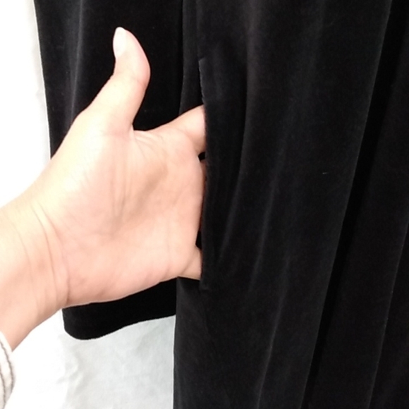 NY & C New York & Company Velour cold shoulder long hoodie large - Picture 3 of 8